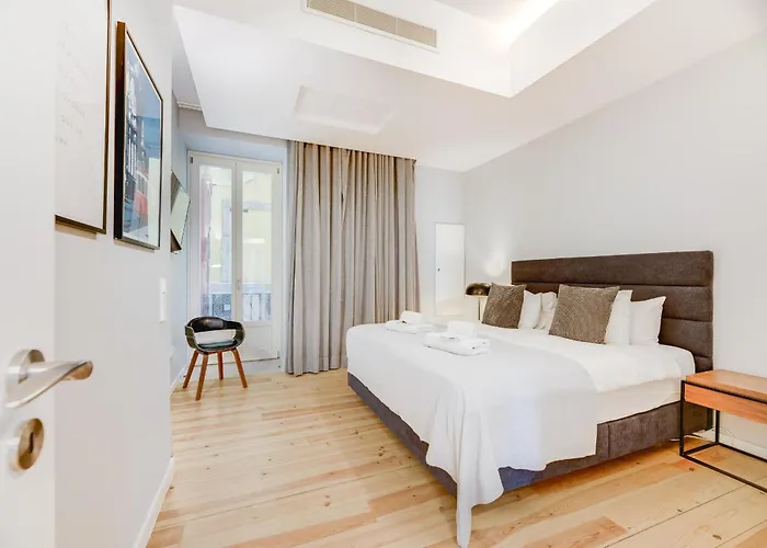 ' Exclusive Riverside Haven In Top-location ' Apartment *